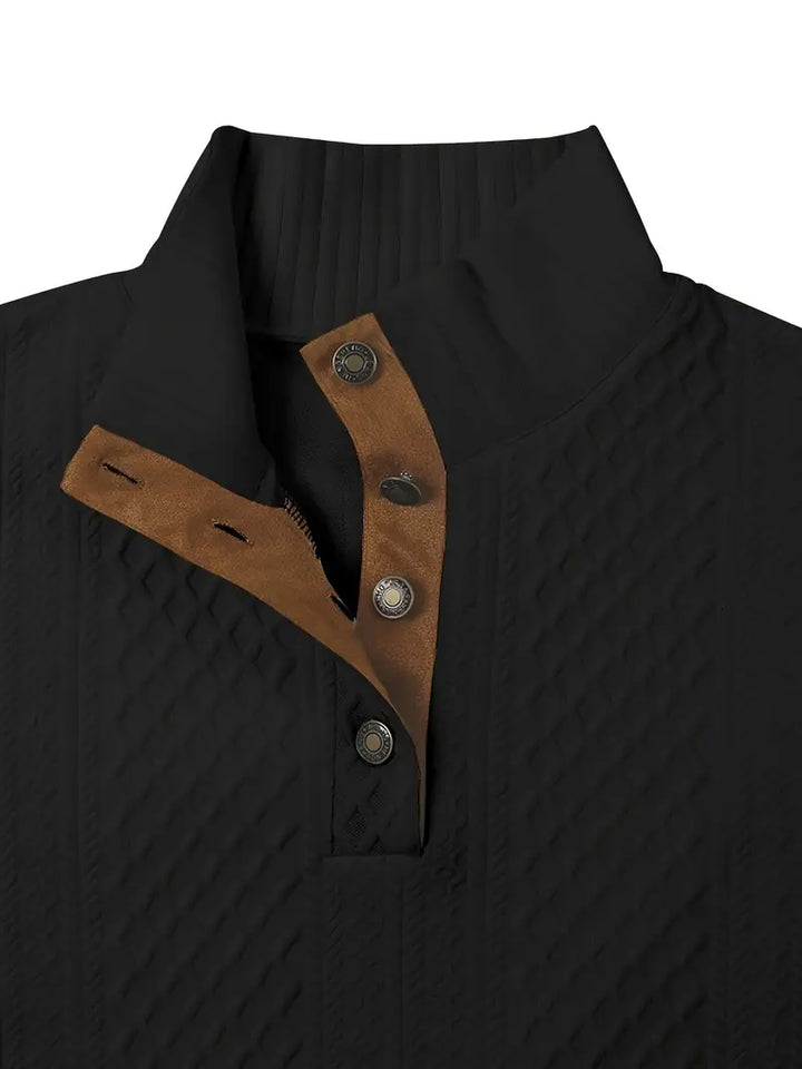 Pull chic avec boutons raffinés