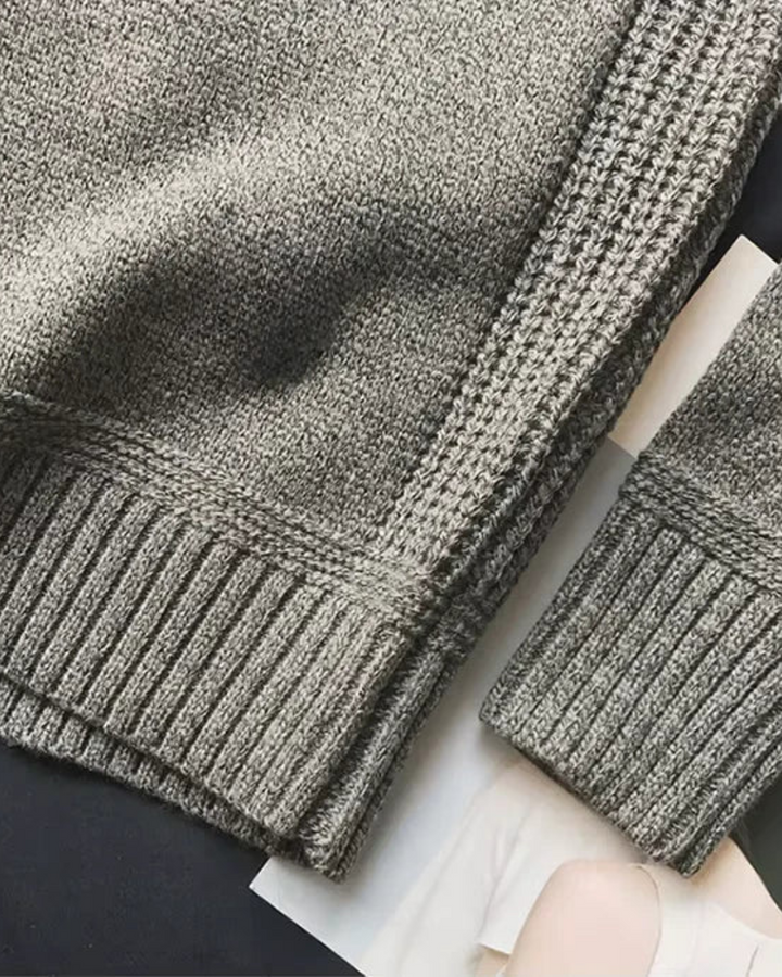Pull décontracté pour homme" can be rewritten as "Sweater décontracté pour homme.