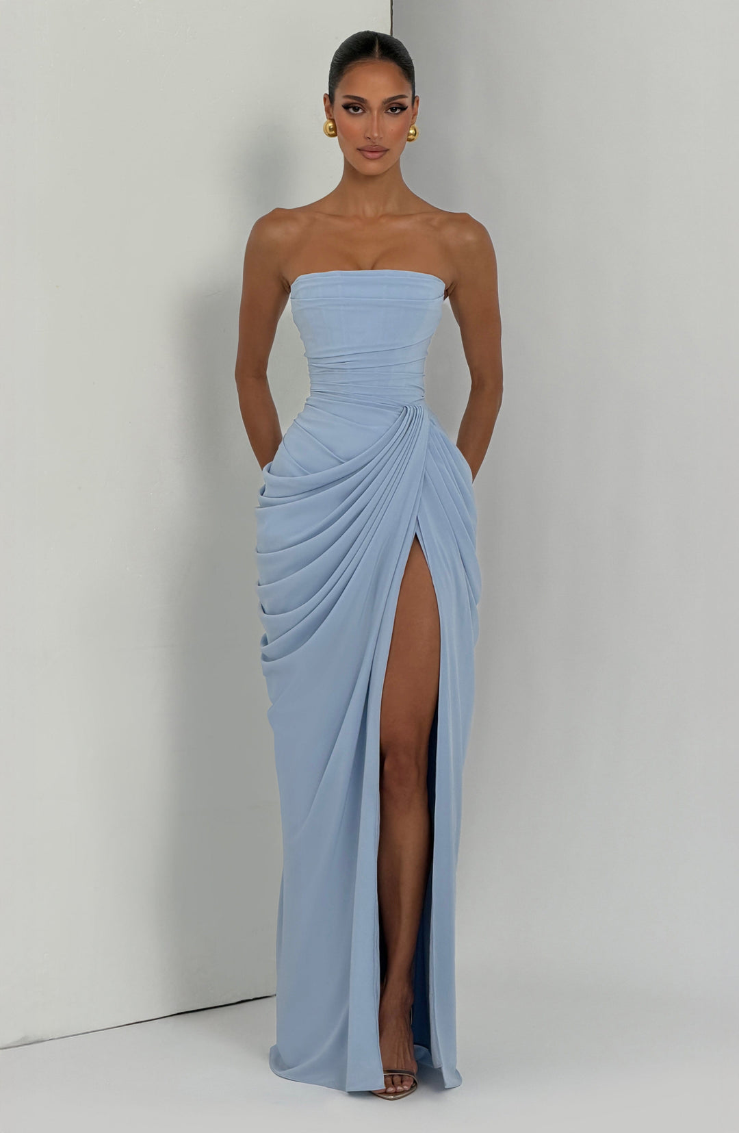 LARA | ROBE