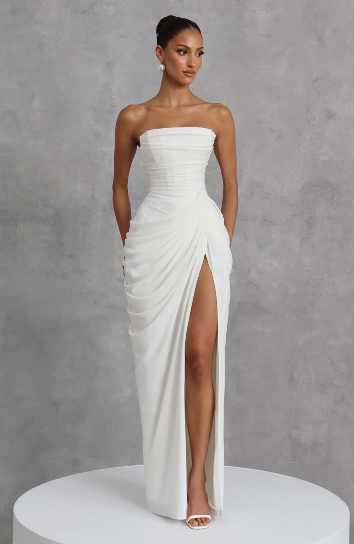 LARA | ROBE