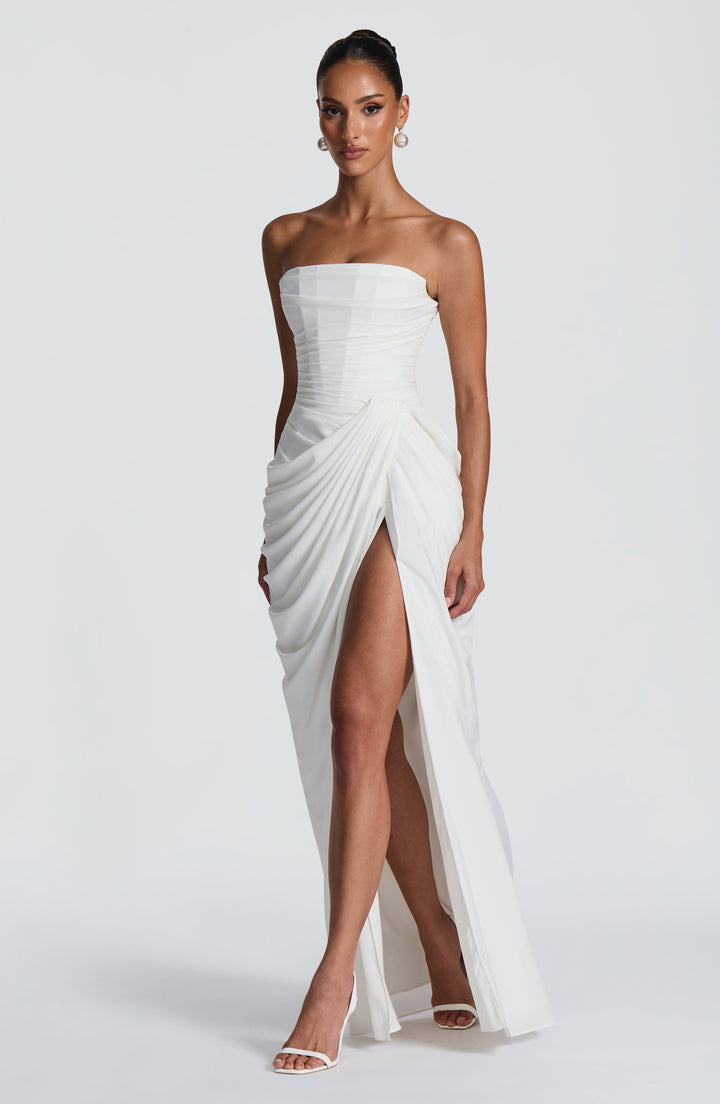 LARA | ROBE