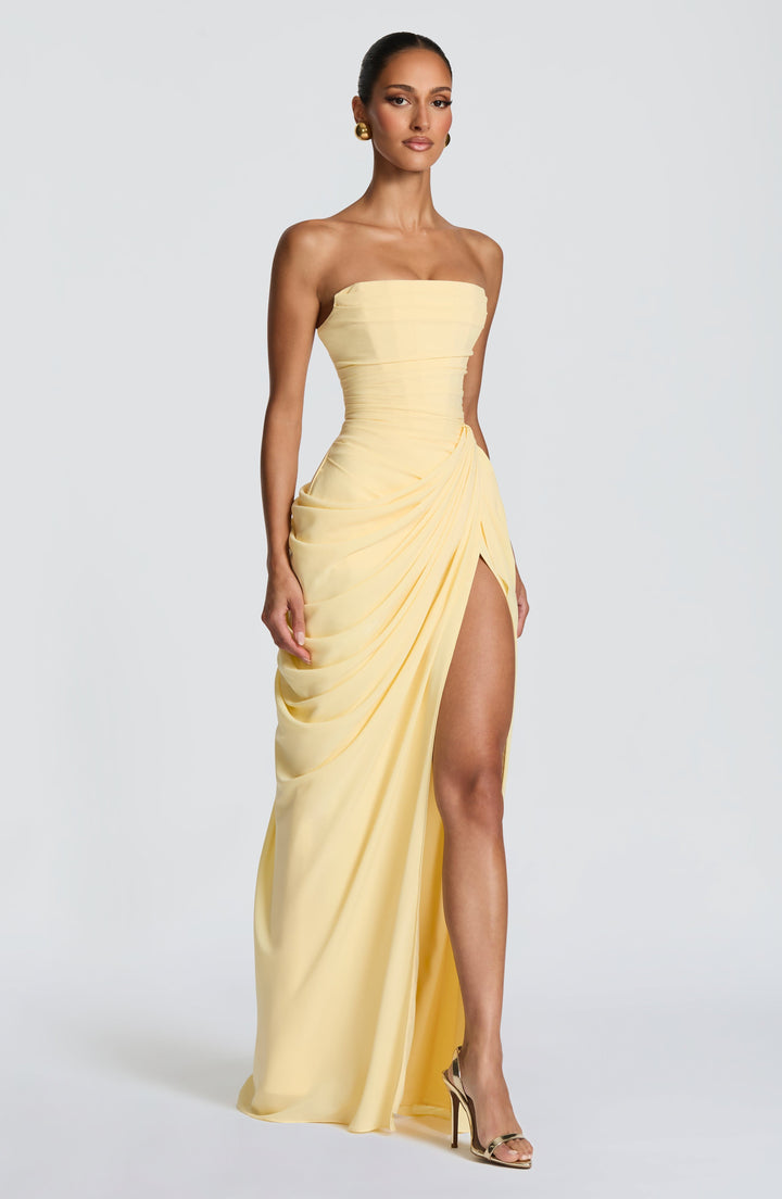 LARA | ROBE