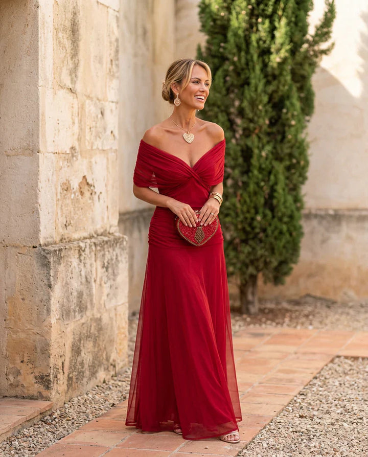 ROBE ÉLÉGANTE AVEC DÉCOLLETÉ EN V