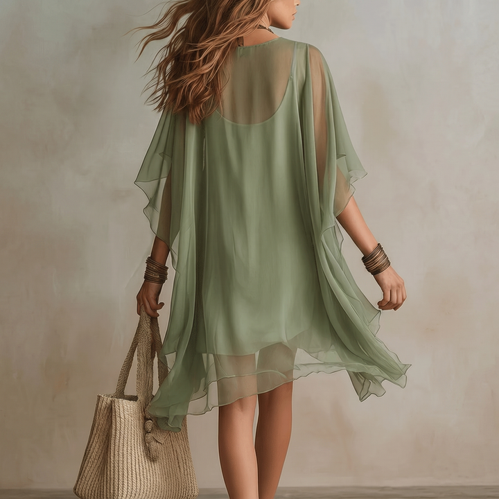 Robe mini fluide verte avec décolleté en V